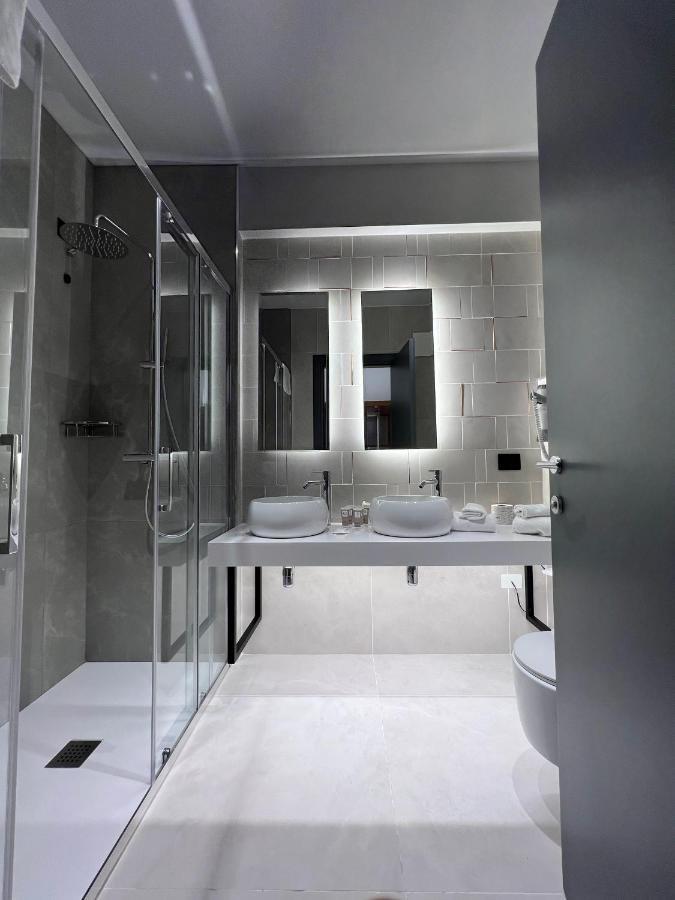 Hotel Leonessa Brescia Kültér fotó